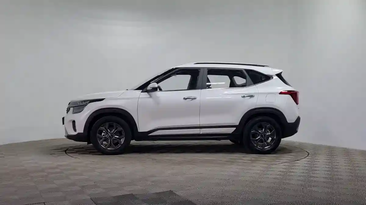 Kia Seltos 2023 года за 10 390 000 тг. в Алматы