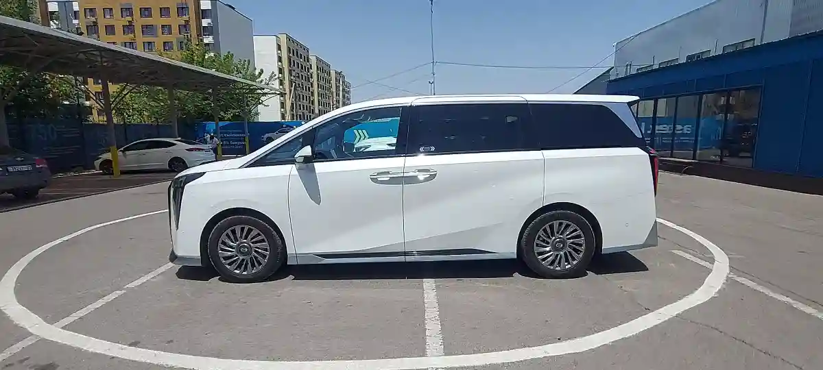 GAC M8 2024 года за 25 000 000 тг. в Алматы