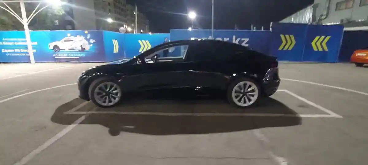 Tesla Model 3 2022 года за 17 000 000 тг. в Алматы