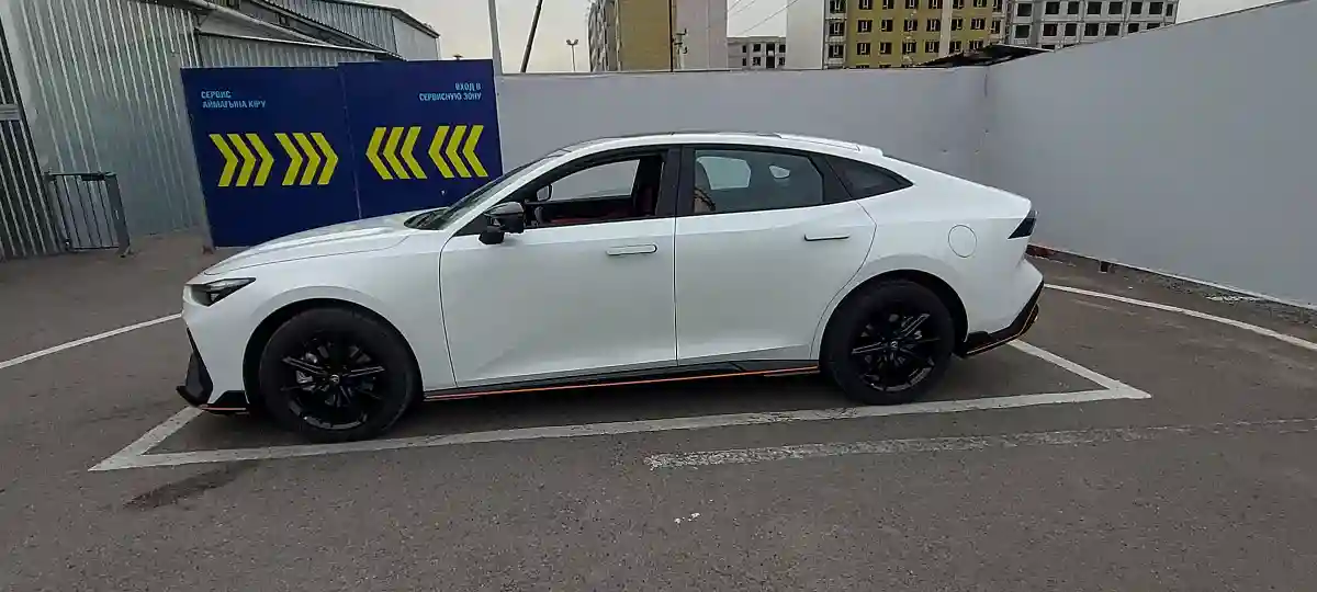 Changan UNI-V 2023 года за 15 000 000 тг. в Алматы