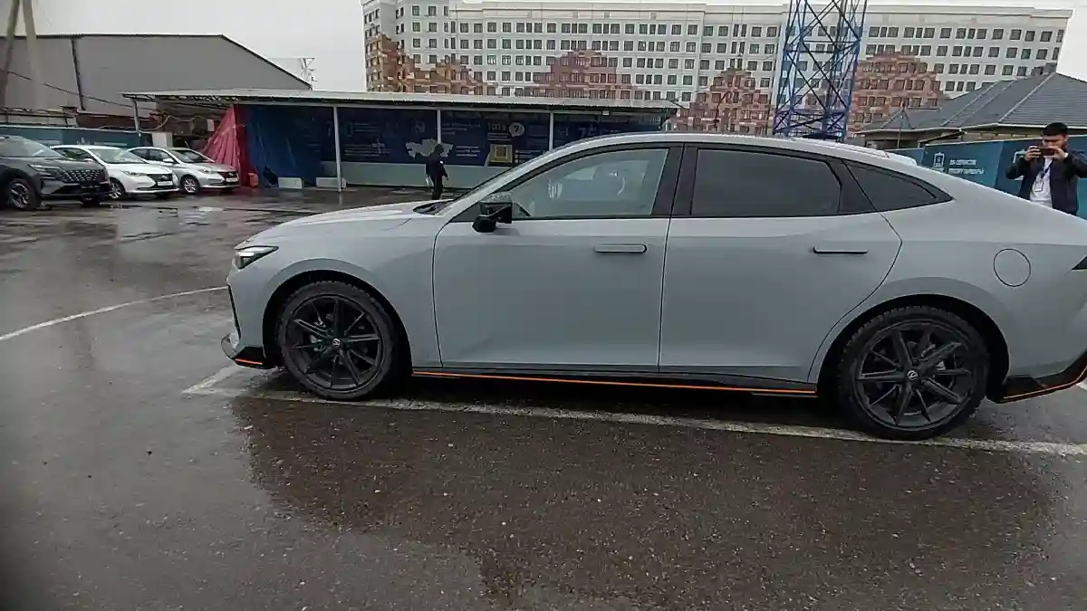 Changan UNI-V 2024 года за 12 000 000 тг. в Шымкент