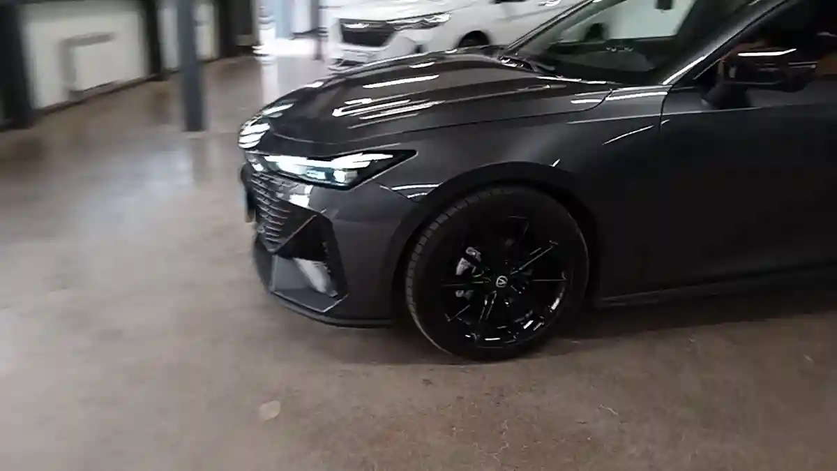 Changan UNI-V 2023 года за 11 000 000 тг. в Астана