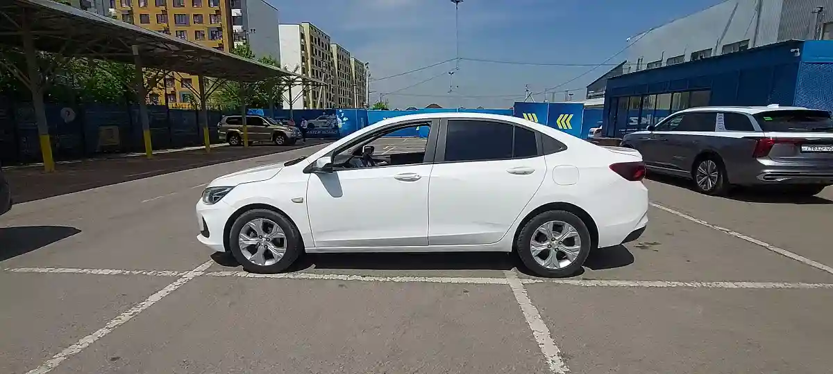 Chevrolet Onix 2023 года за 4 000 000 тг. в Алматы