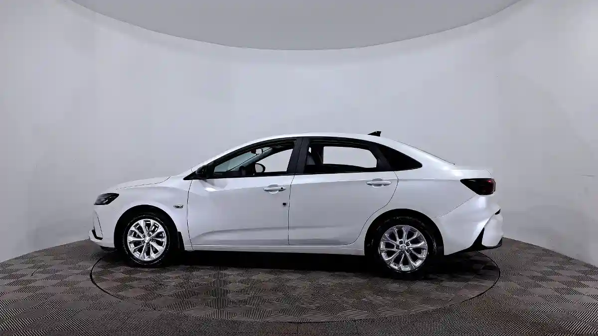 Chevrolet Monza 2023 года за 7 250 000 тг. в Астана