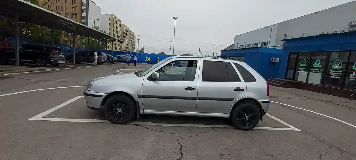 Volkswagen Gol 2005 года за 2 000 000 тг. в Алматы