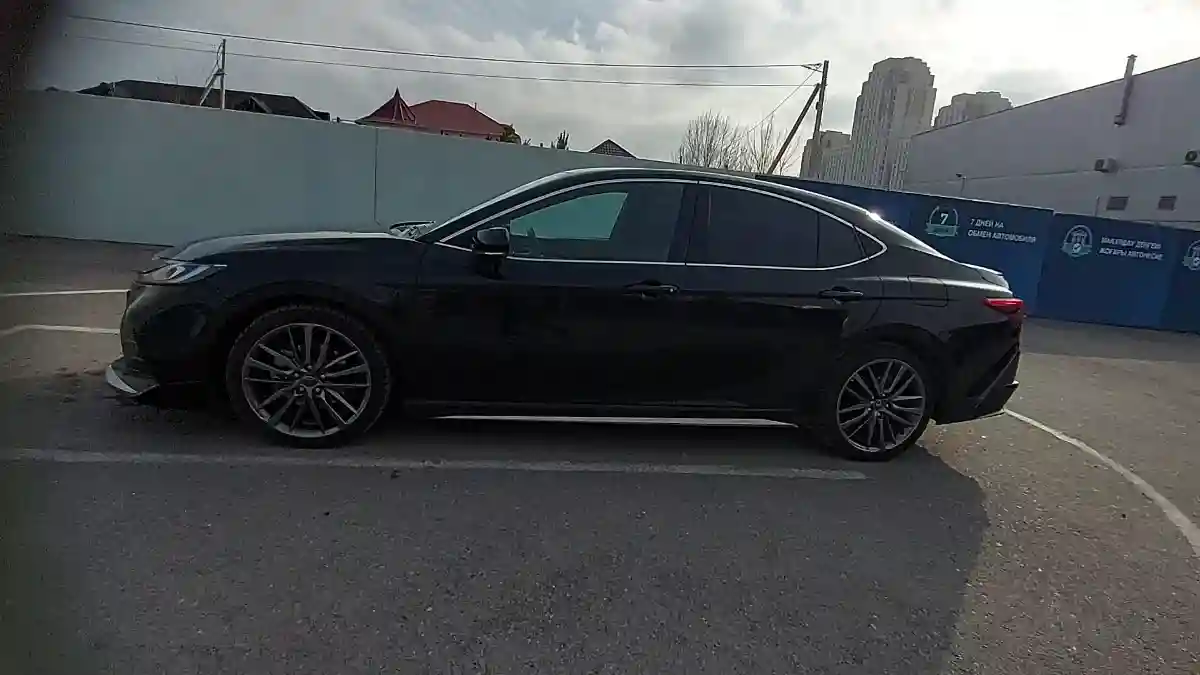 Toyota Camry 2024 года за 15 500 000 тг. в Шымкент