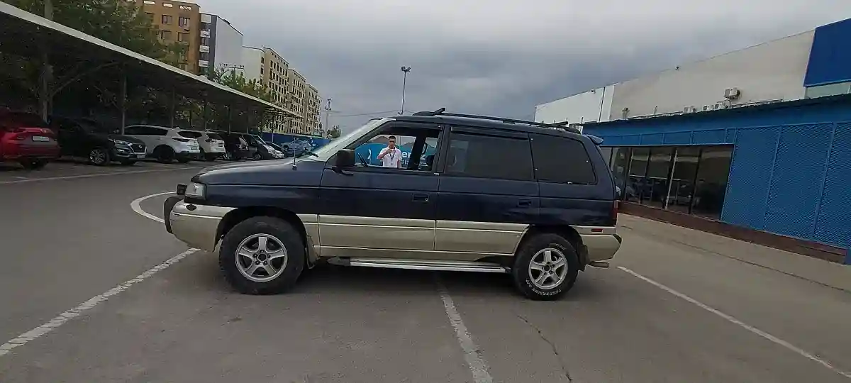Mazda MPV 1997 года за 2 000 000 тг. в Алматы
