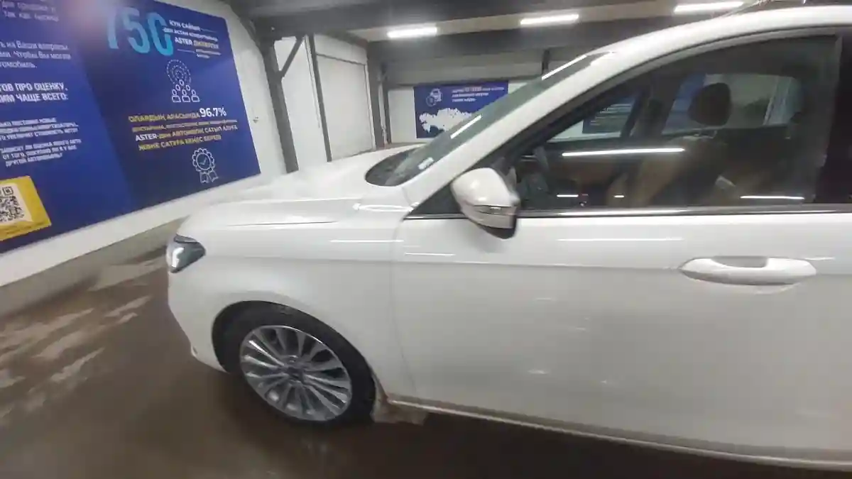 Ford Escort 2000 года за 9 000 000 тг. в Астана