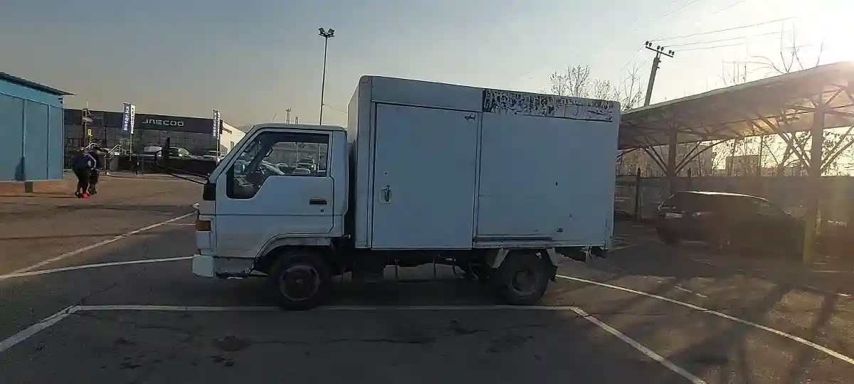 Toyota Lite Ace 1994 года за 3 000 000 тг. в Алматы
