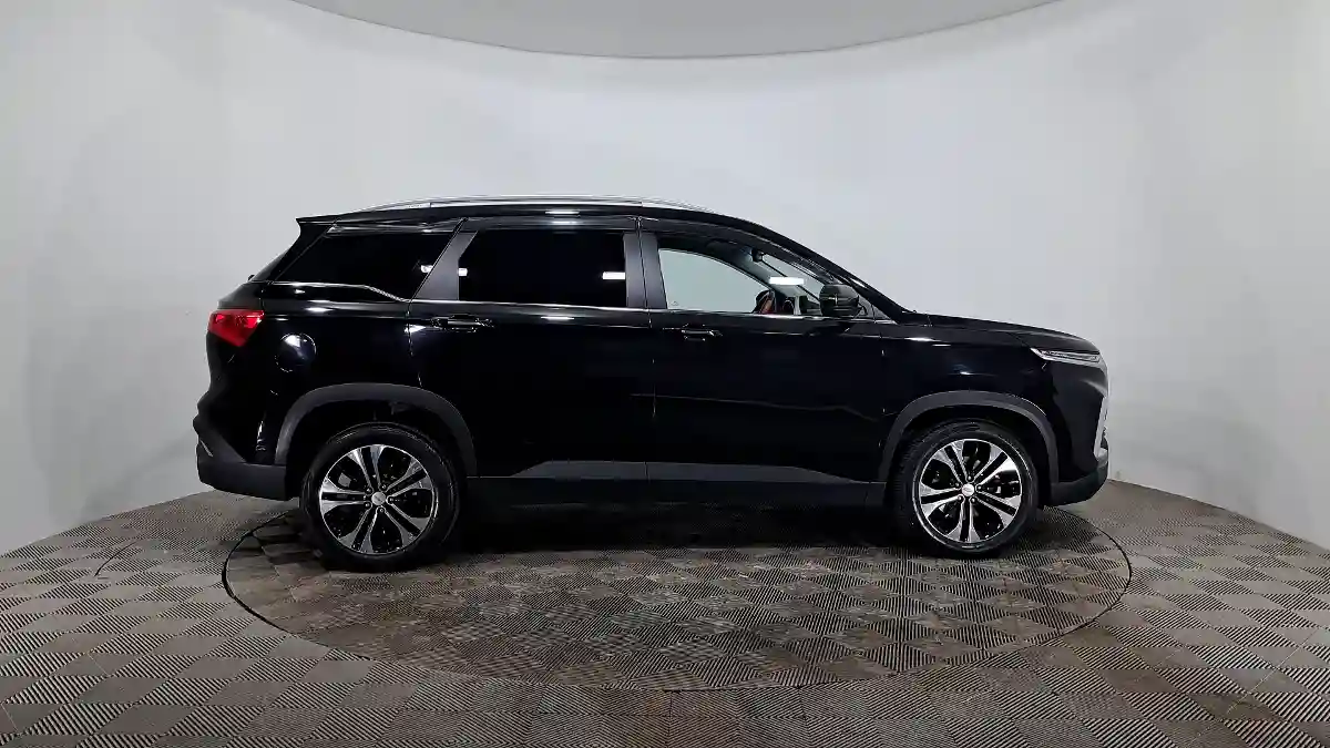 Chevrolet Captiva 2022 года за 9 300 000 тг. в Астана