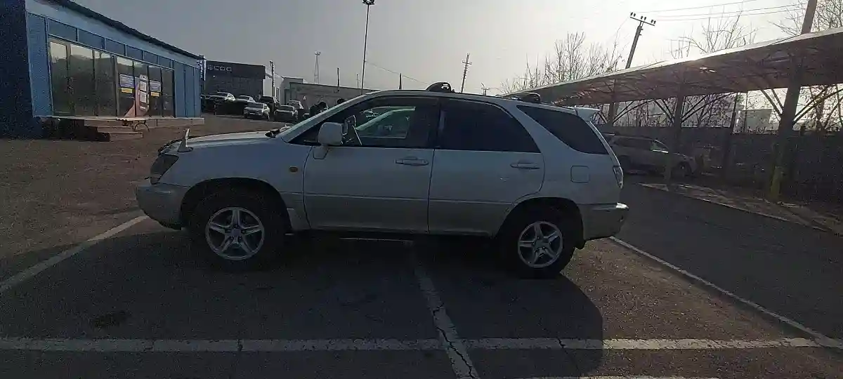 Toyota Harrier 1998 года за 4 000 000 тг. в Алматы