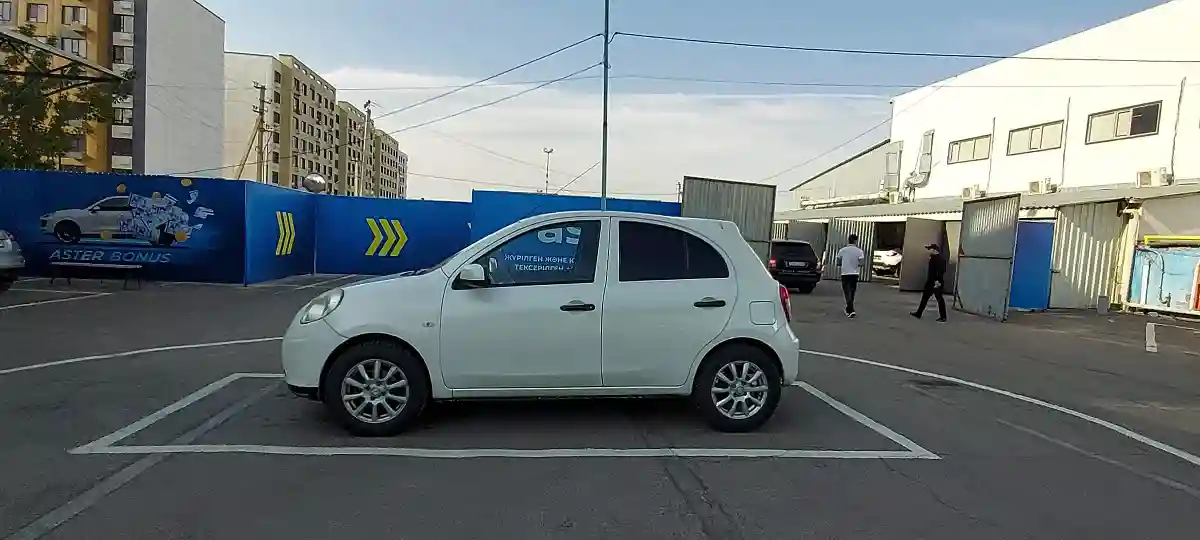 Nissan March 2014 года за 4 700 000 тг. в Алматы