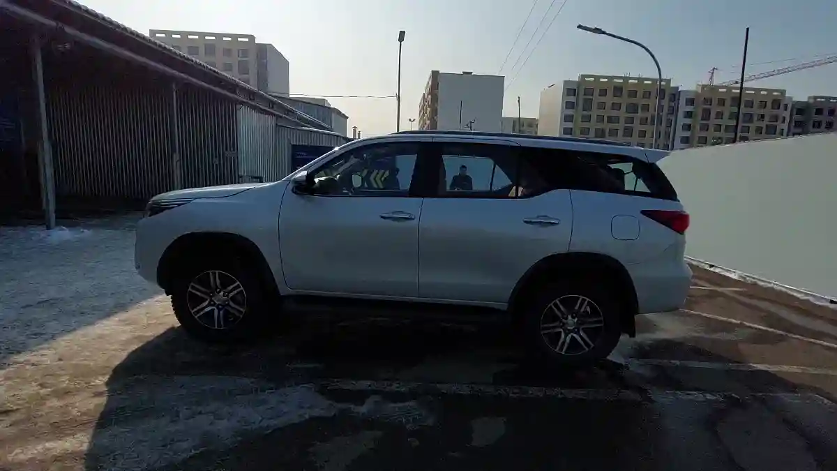 Toyota Fortuner 2023 года за 23 000 000 тг. в Алматы