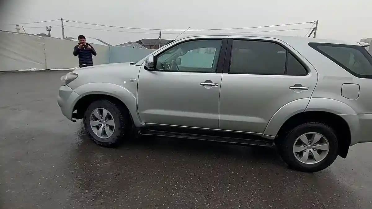 Toyota Fortuner 2007 года за 8 000 000 тг. в Шымкент