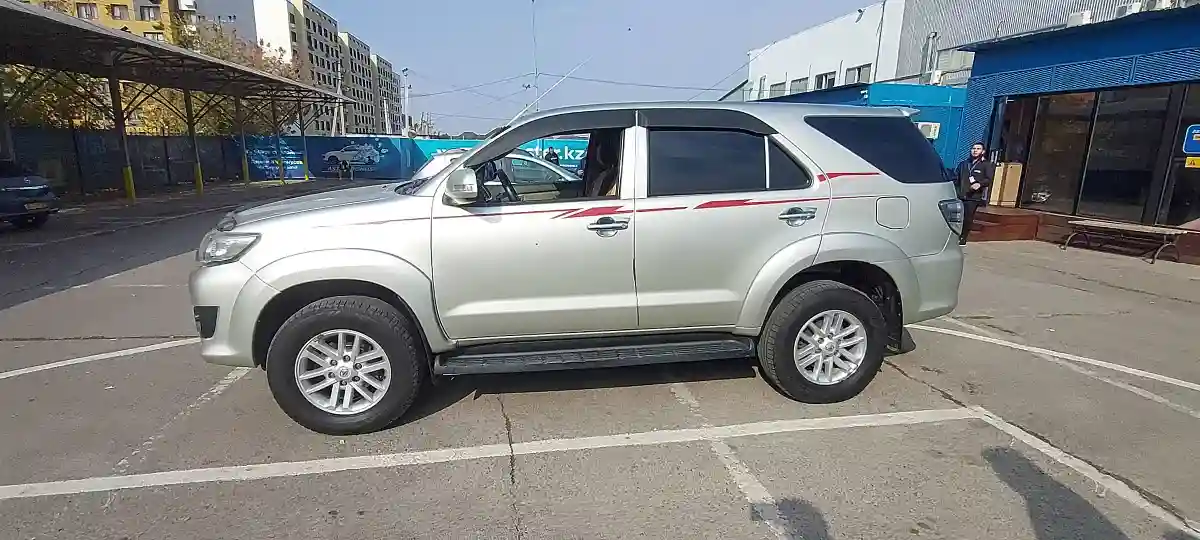 Toyota Fortuner 2013 года за 11 000 000 тг. в Алматы