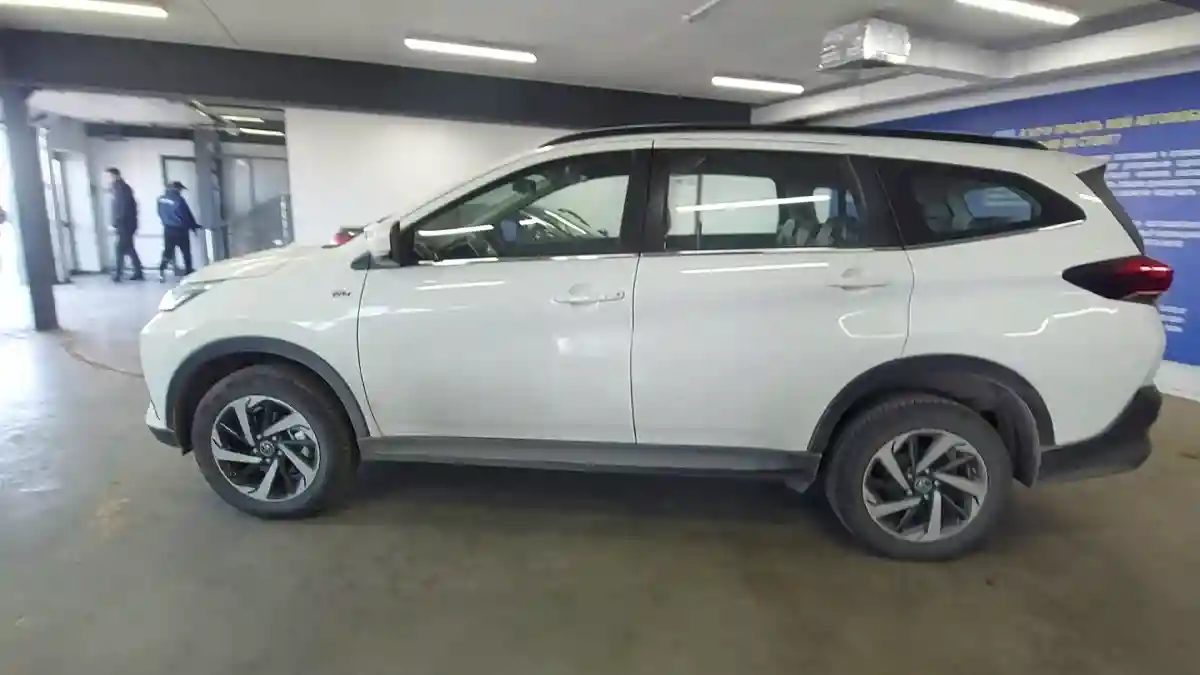 Toyota Rush 2022 года за 14 000 000 тг. в Астана