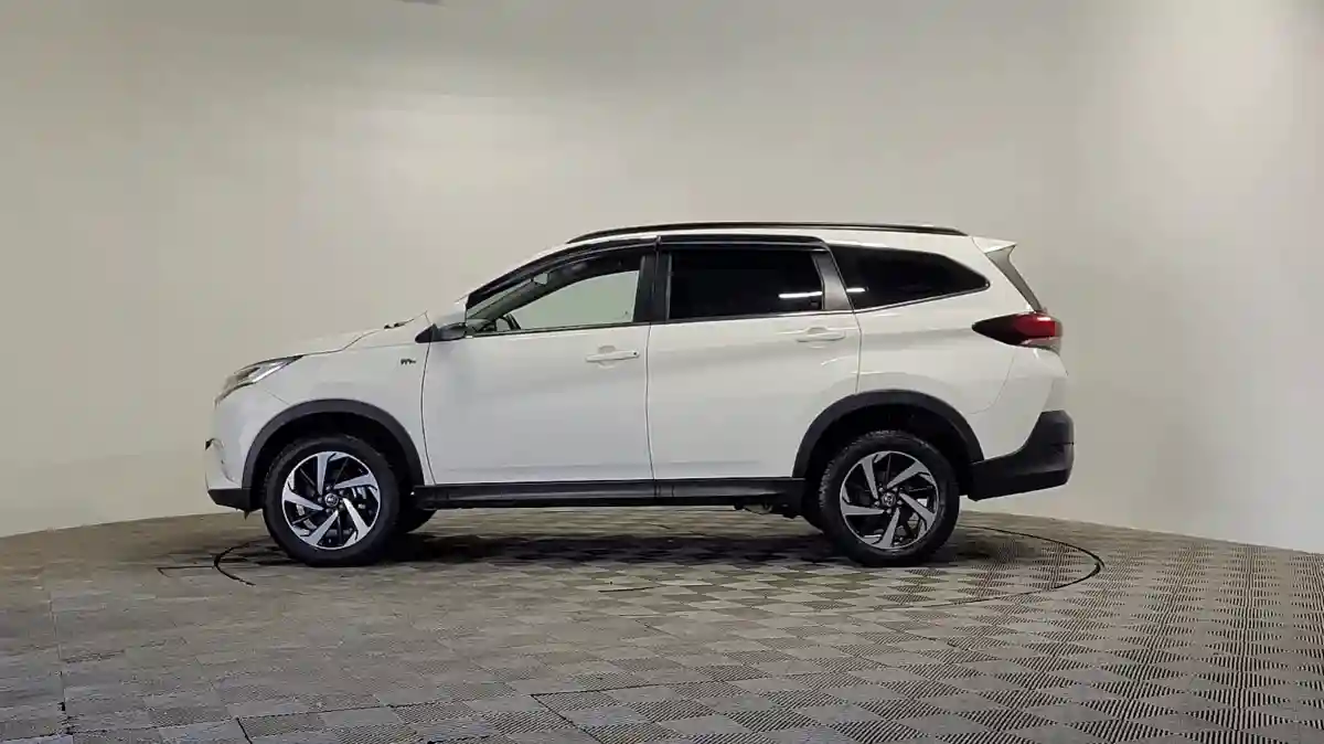 Toyota Rush 2021 года за 8 790 000 тг. в Алматы