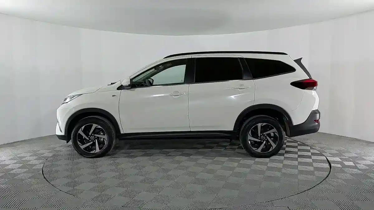 Toyota Rush 2022 года за 12 554 000 тг. в Актау