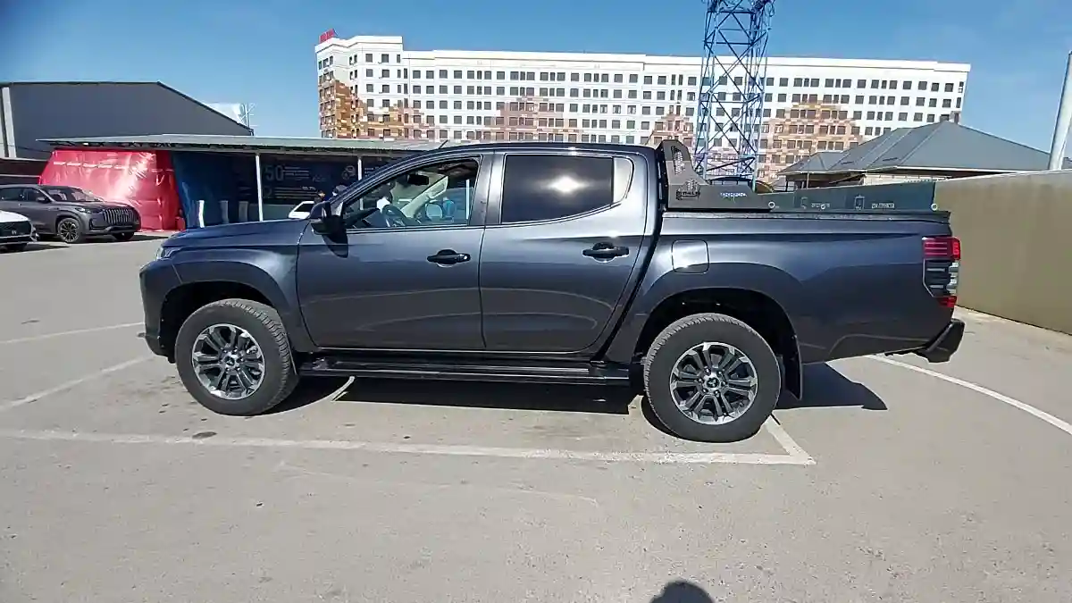 Mitsubishi L200 2022 года за 16 000 000 тг. в Шымкент