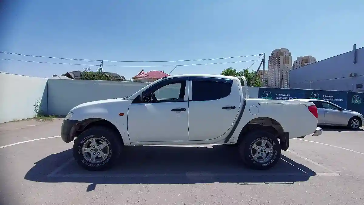 Mitsubishi L200 2007 года за 4 800 000 тг. в Шымкент