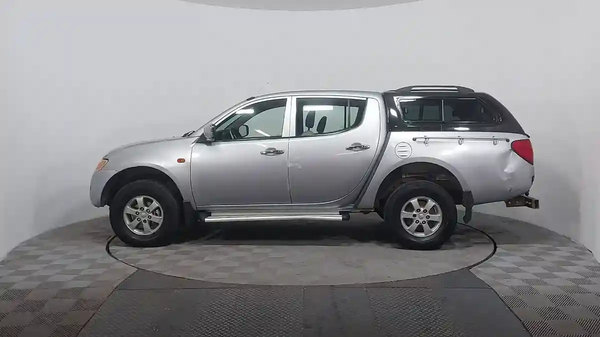 Mitsubishi L200 2007 года за 3 990 000 тг. в Астана