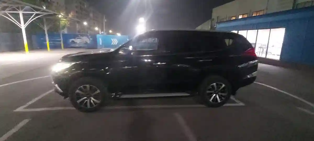 Mitsubishi Pajero Sport 2016 года за 13 000 000 тг. в Алматы
