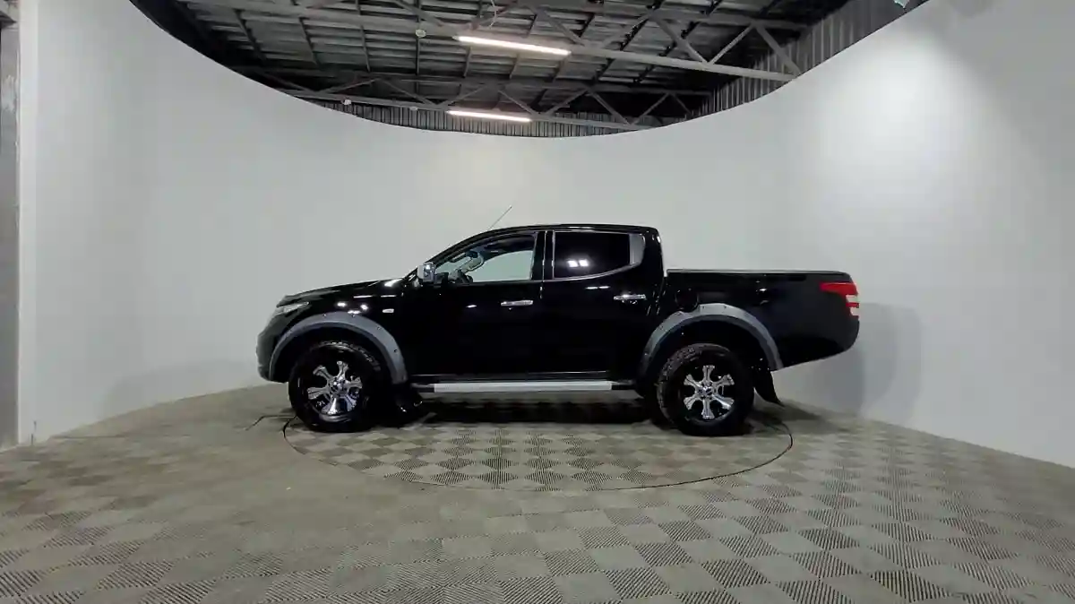 Mitsubishi L200 2015 года за 8 710 000 тг. в Алматы