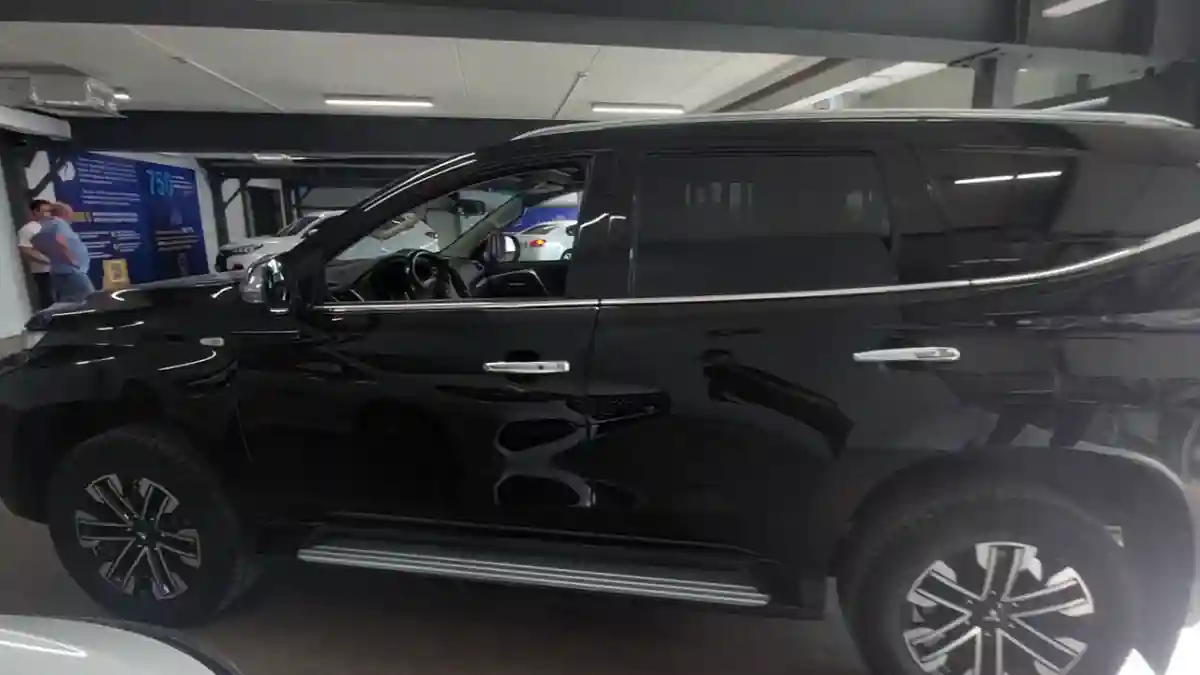 Mitsubishi Pajero Sport 2022 года за 17 900 000 тг. в Астана