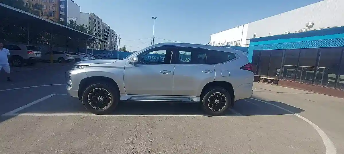 Mitsubishi Montero Sport 2021 года за 17 000 000 тг. в Алматы