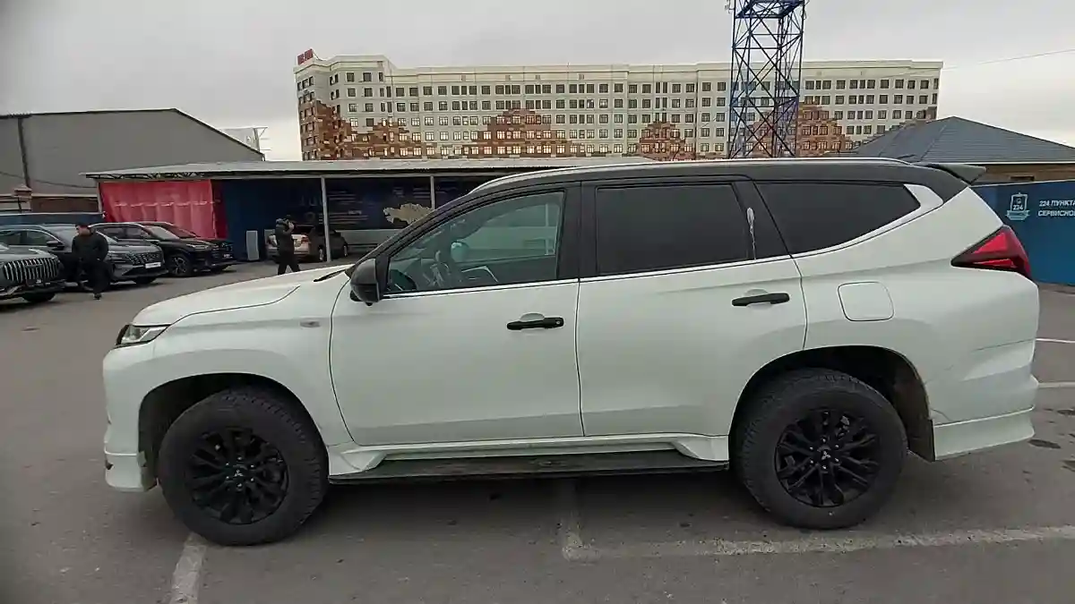 Mitsubishi Montero Sport 2022 года за 20 500 000 тг. в Шымкент