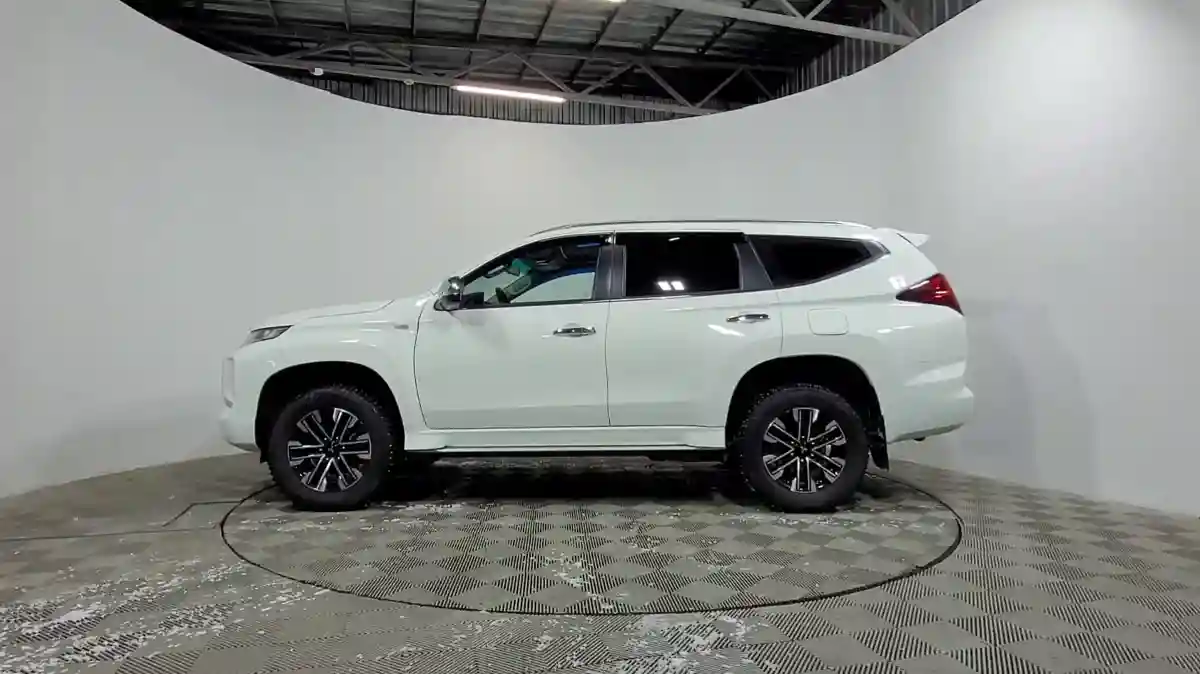 Mitsubishi Montero Sport 2022 года за 16 800 000 тг. в Алматы