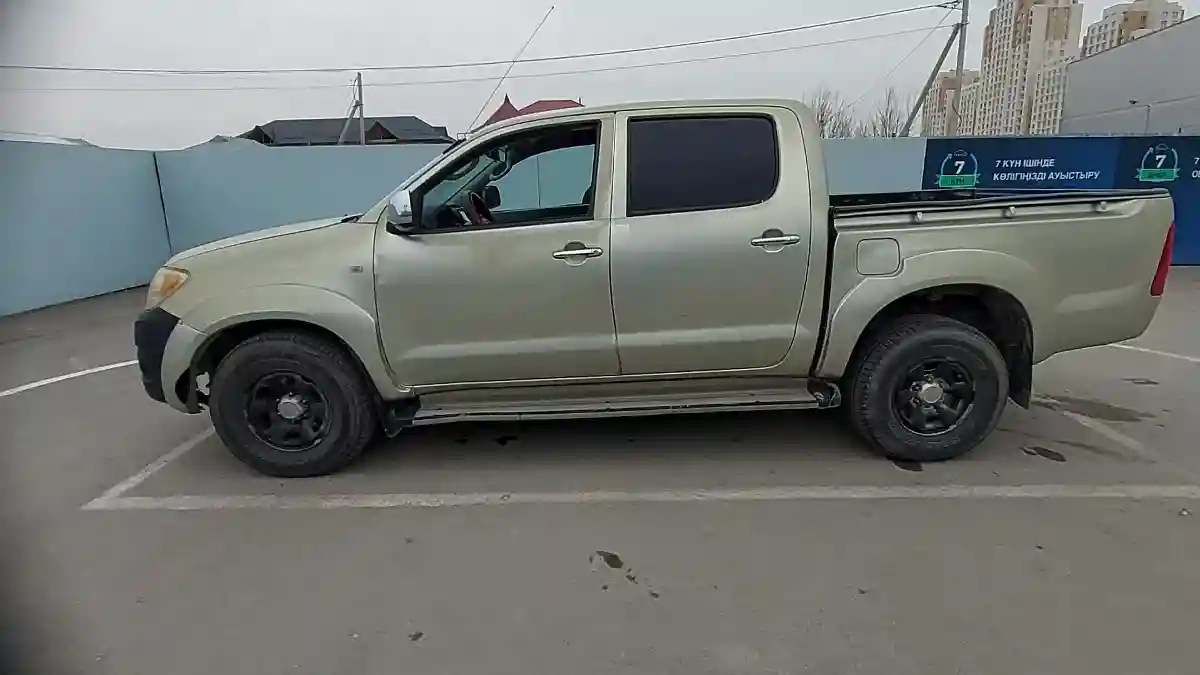 Toyota Hilux 2010 года за 7 000 000 тг. в Шымкент