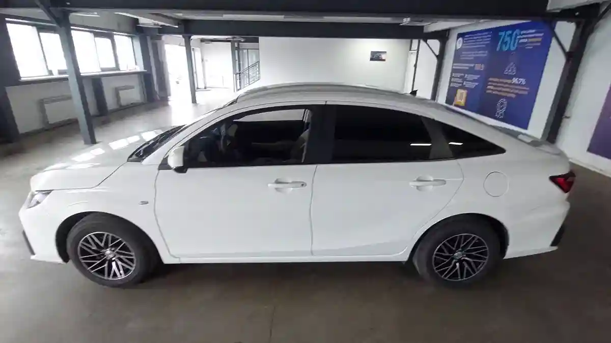 Toyota Yaris 2022 года за 9 500 000 тг. в Астана