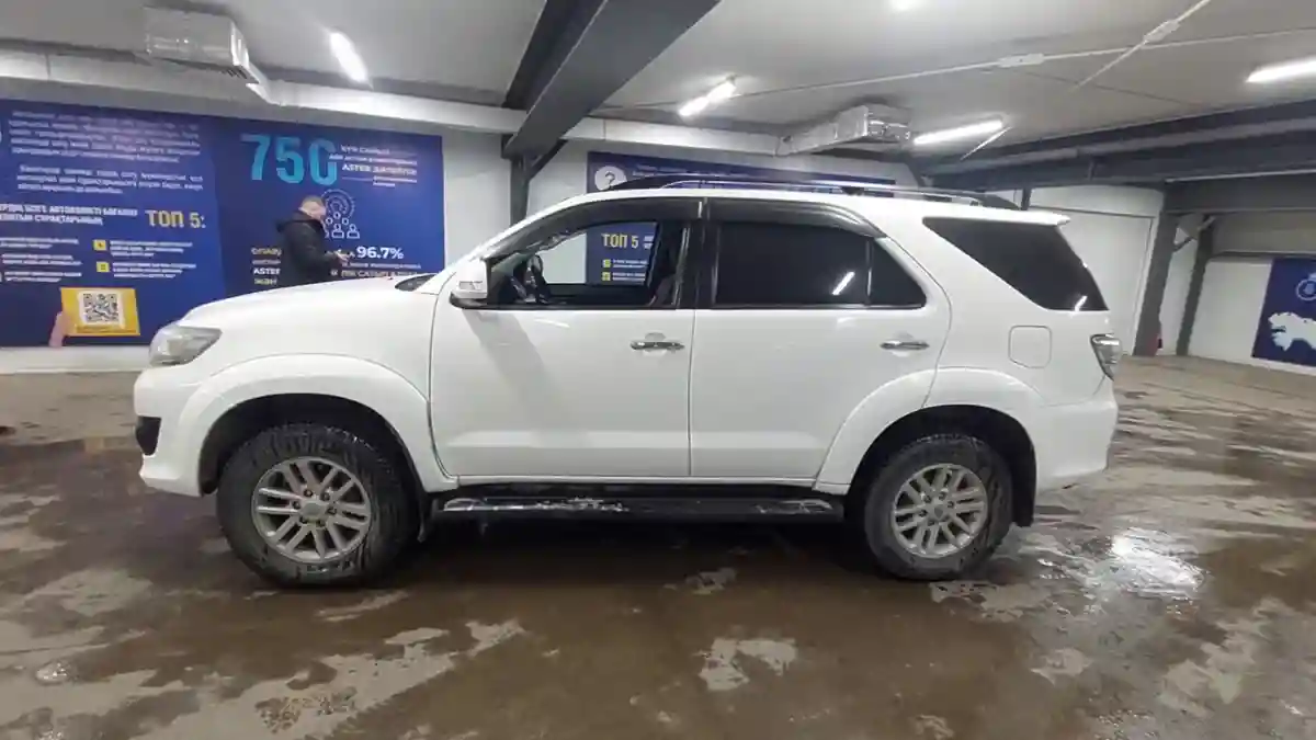 Toyota Fortuner 2014 года за 13 000 000 тг. в Астана