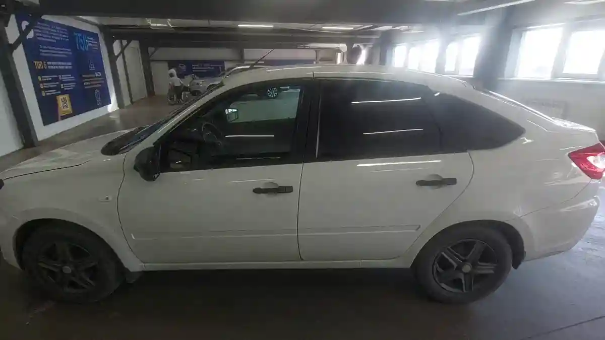 LADA (ВАЗ) Granta 2021 года за 4 000 000 тг. в Астана