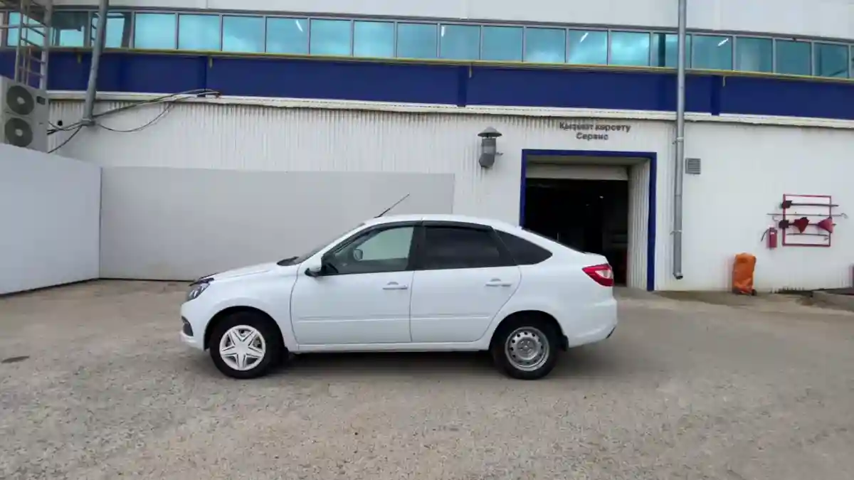 LADA (ВАЗ) Granta 2023 года за 4 690 000 тг. в Уральск