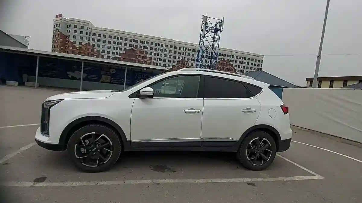 JAC JS5 2024 года за 9 000 000 тг. в Шымкент