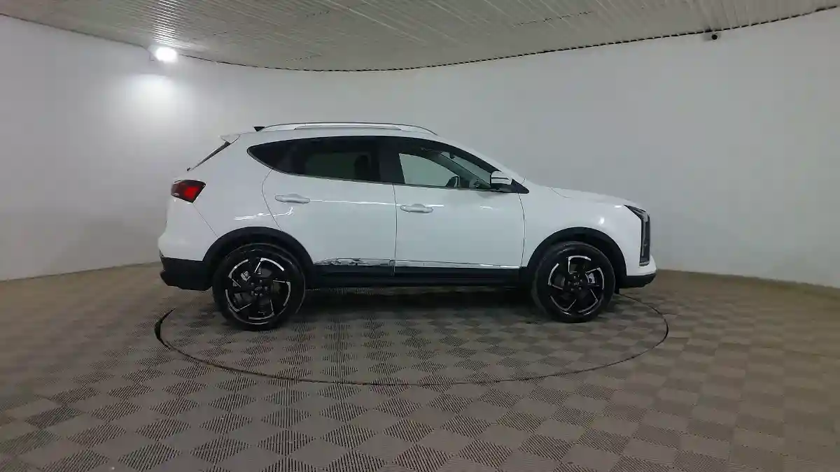 JAC JS5 2024 года за 9 500 000 тг. в Шымкент