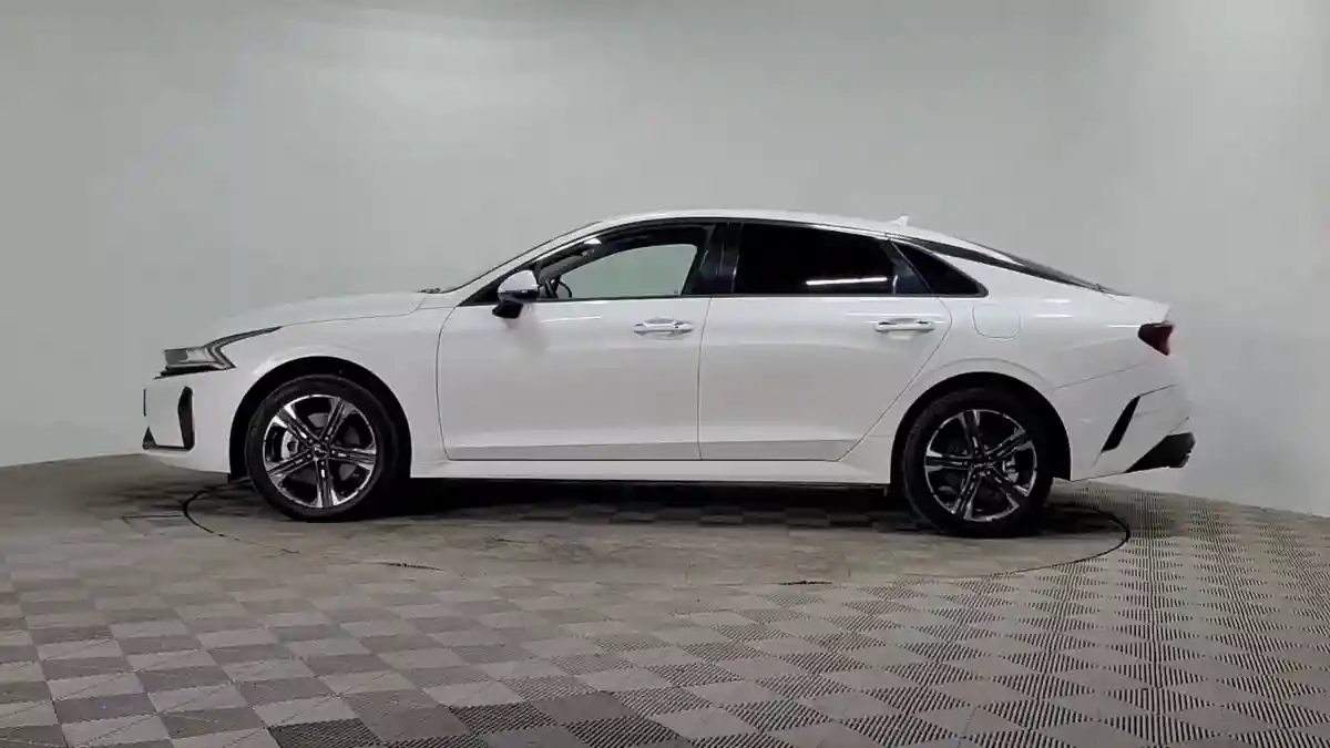 Kia K5 2025 года за 14 800 000 тг. в Алматы