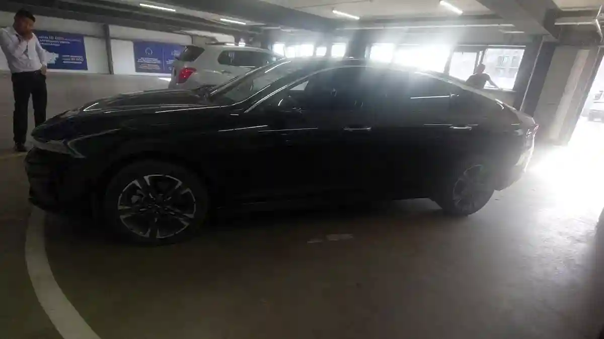 Kia K5 2024 года за 15 000 000 тг. в Астана