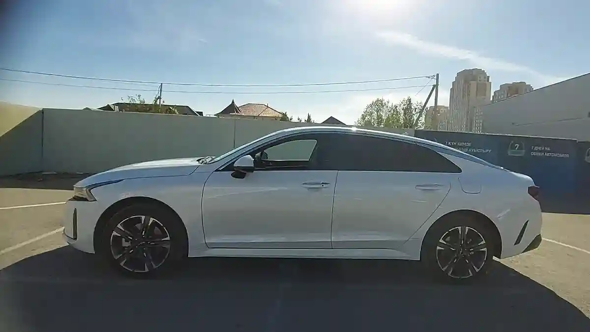 Kia K5 2025 года за 18 000 000 тг. в Шымкент