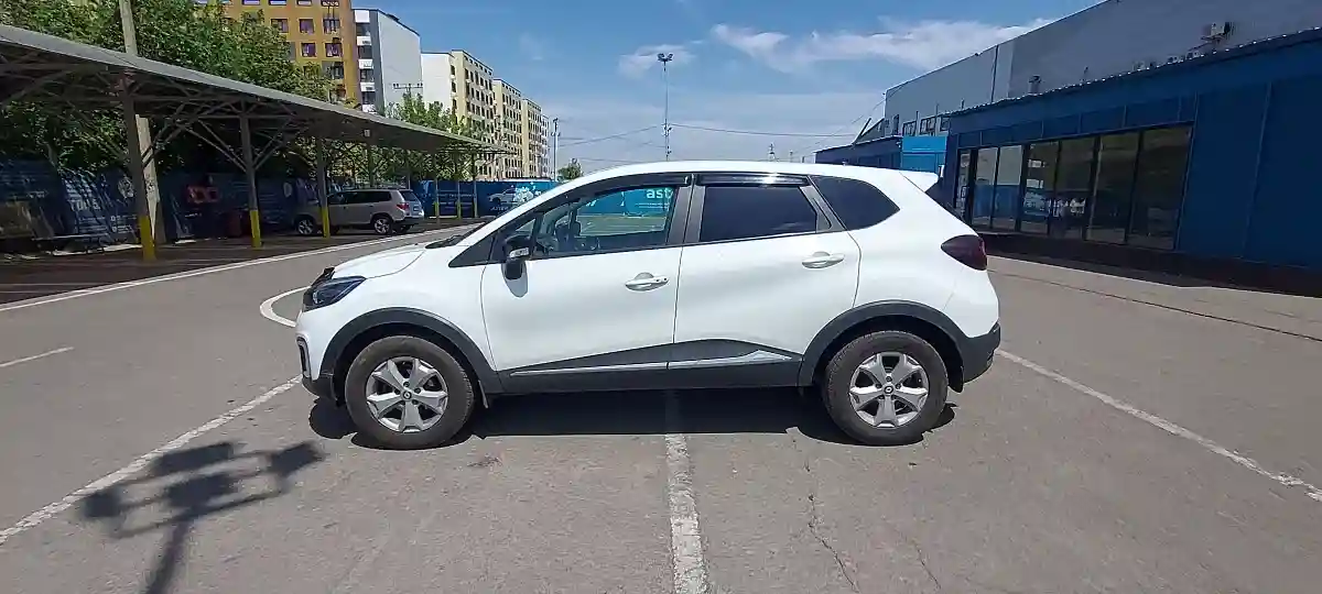 Renault Kaptur 2022 года за 9 000 000 тг. в Алматы