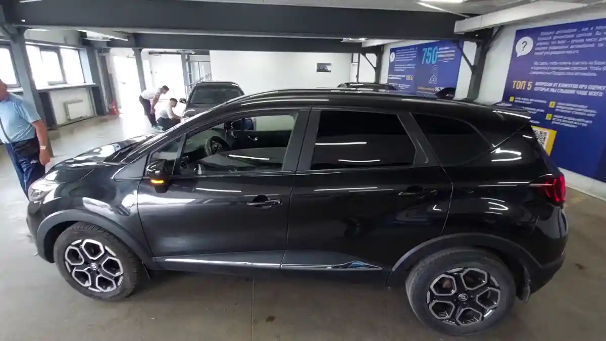 Renault Kaptur 2021 года за 12 000 000 тг. в Астана