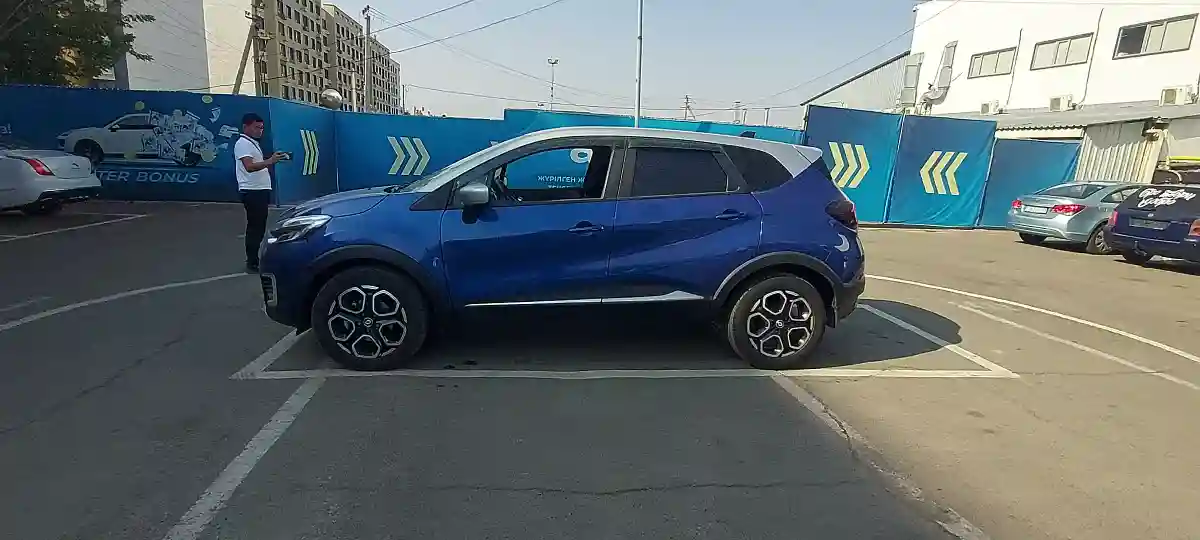 Renault Kaptur 2021 года за 7 200 000 тг. в Алматы
