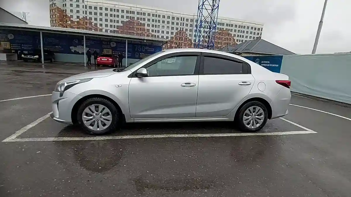 Kia Rio 2022 года за 8 800 000 тг. в Шымкент