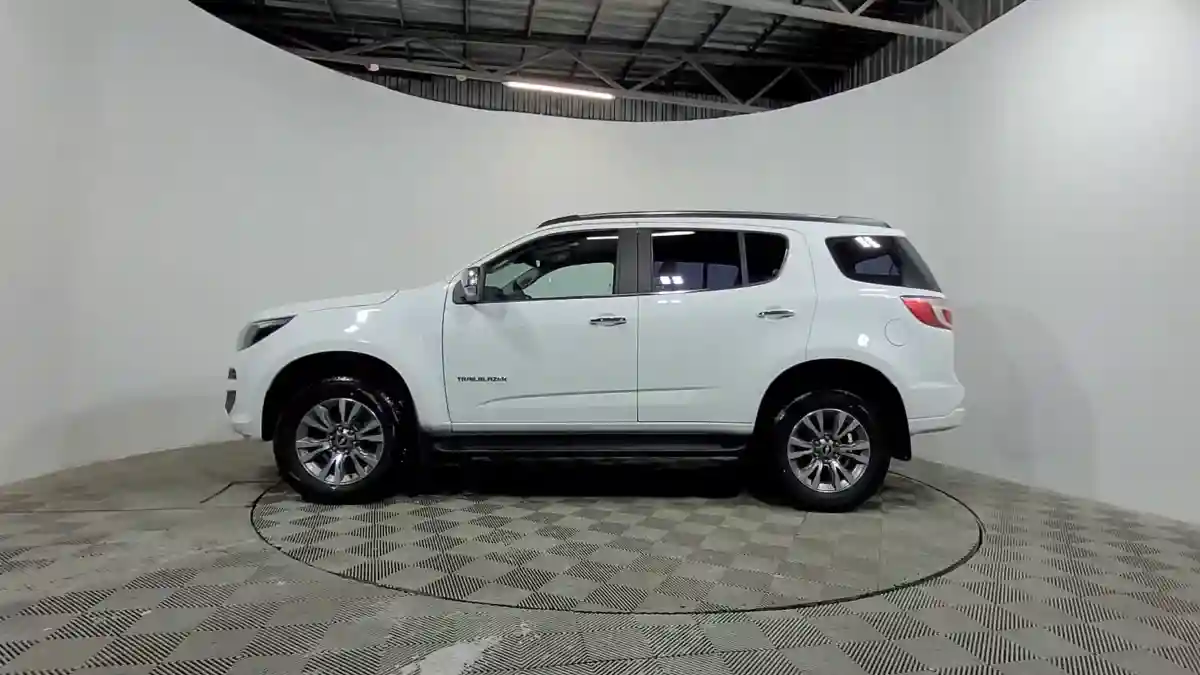 Chevrolet TrailBlazer 2020 года за 10 990 000 тг. в Алматы