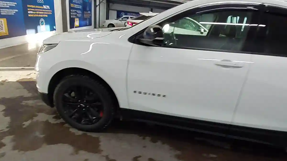 Chevrolet Equinox 2021 года за 9 600 000 тг. в Астана