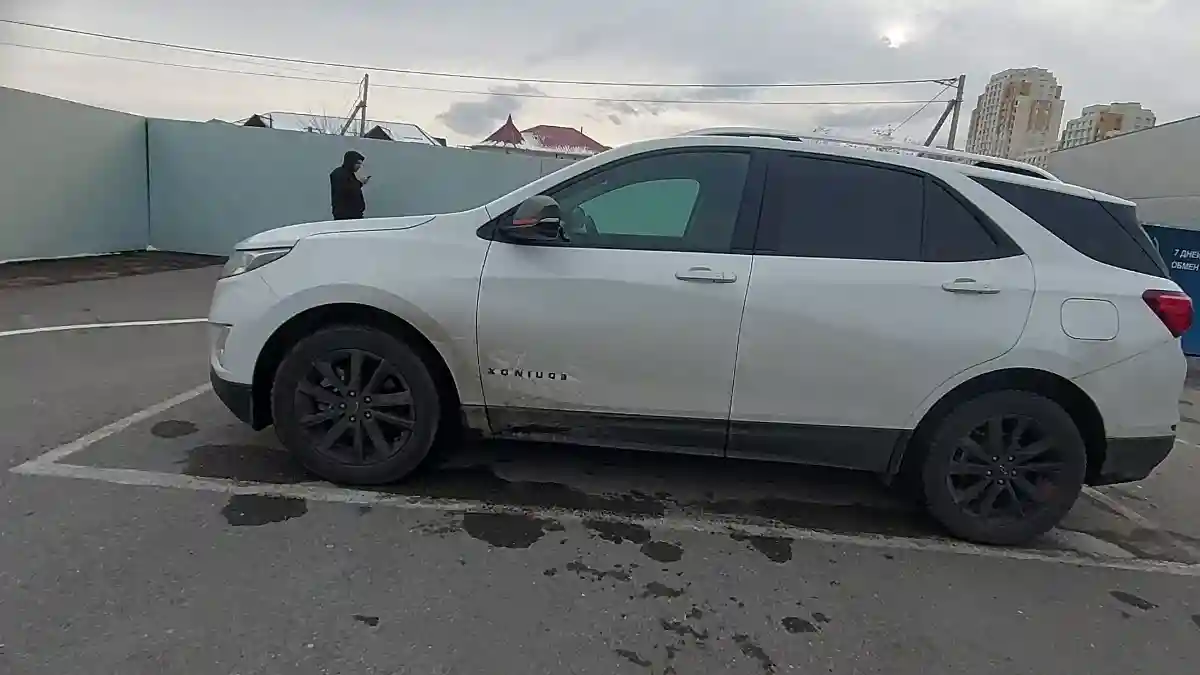 Chevrolet Equinox 2021 года за 9 500 000 тг. в Шымкент