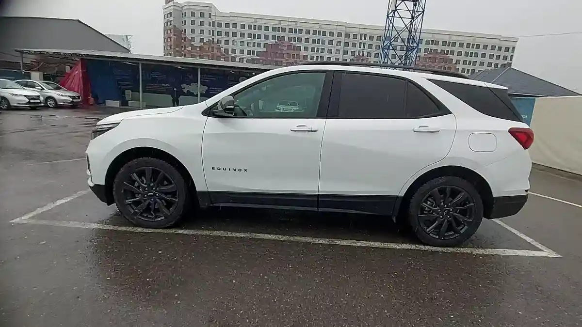 Chevrolet Equinox 2022 года за 12 300 000 тг. в Шымкент