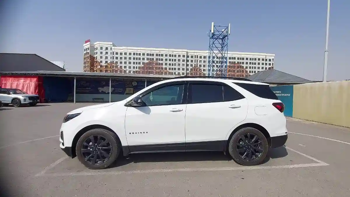 Chevrolet Equinox 2023 года за 15 000 000 тг. в Шымкент